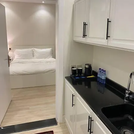 شقة انيقه في المروج Riyad Extérieur photo
